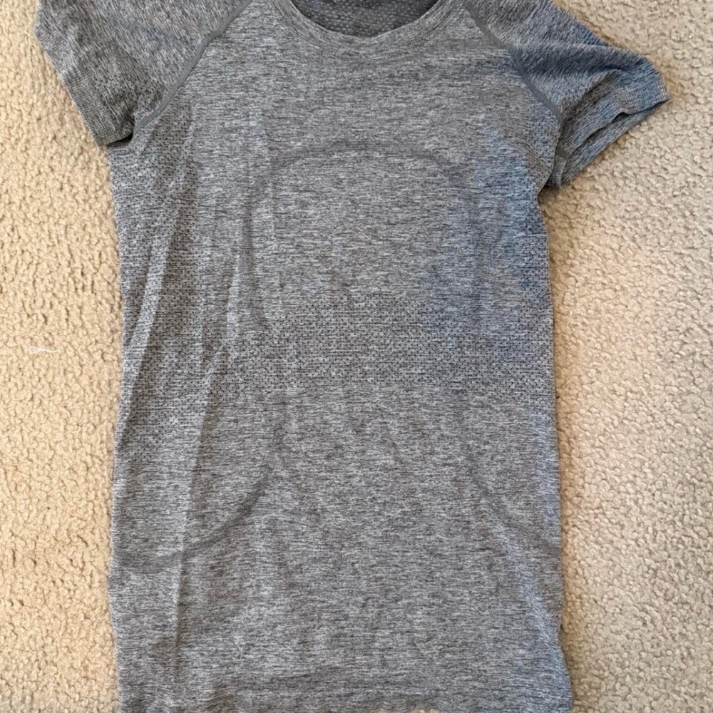 Lululemon swiftly tech barely worn size 6